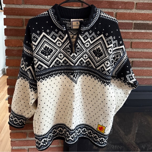 Dale of Norway Other - Dale of Norway Black and White Zip Up Sweater